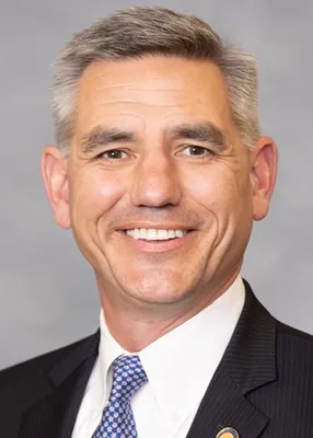 Official portrait of Brian Turner
