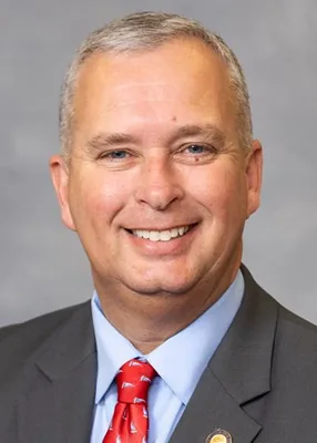 Official portrait of Todd Carver