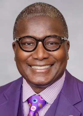 Official portrait of James Roberson