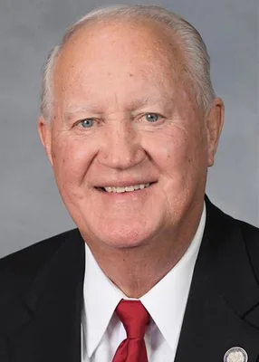 Official portrait of John Sauls