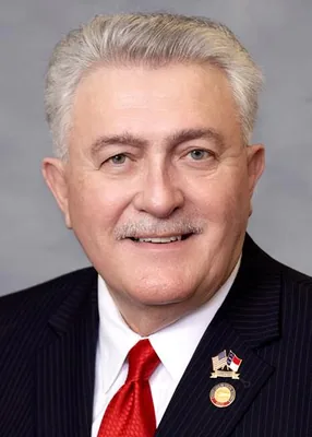 Official portrait of Donnie Loftis
